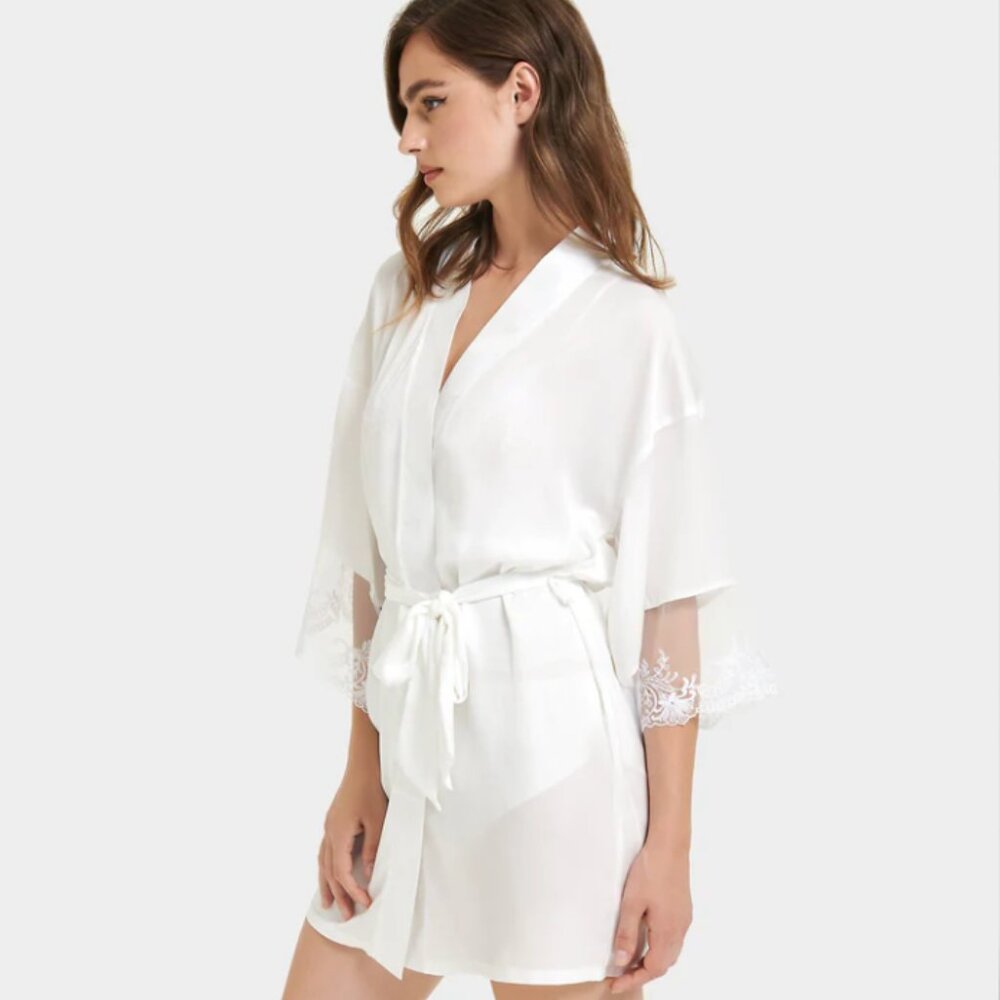 Bluebella Marseille Luxury Satin Kimono White S